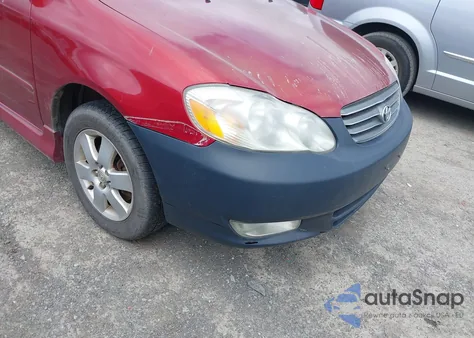 2004 Toyota Corolla S z USA, uszkodzony, nr VIN 1NXBR32E04Z295975